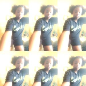 Meet your Posher, Camille